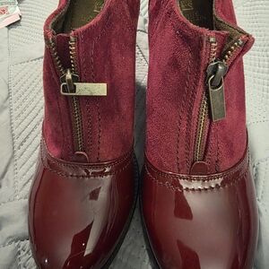White Mountain Maroon Ankle Booties